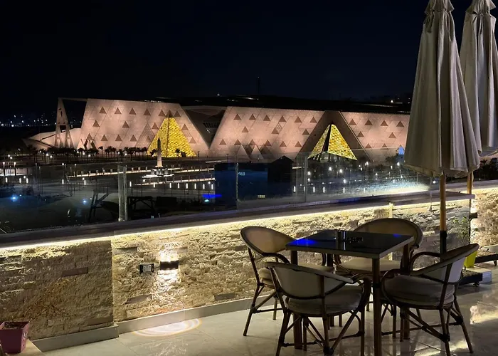 Grand Museum & Pyramids View