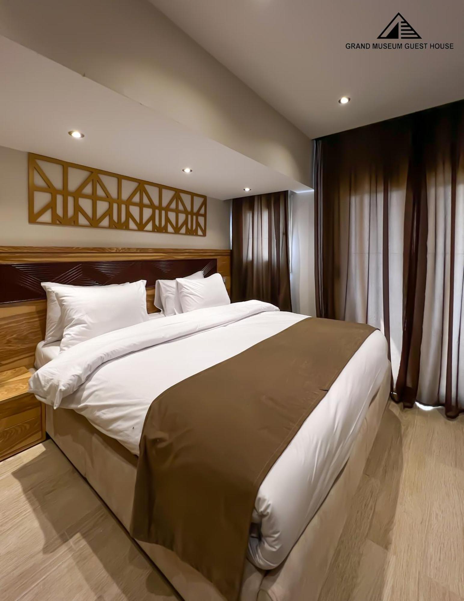 Guest house Grand Museum & Pyramids View Kafr Ghatati